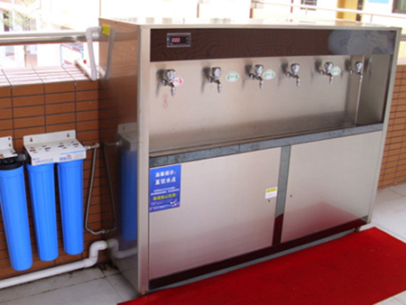 东莞饮水设备-松山湖小学豪华型饮水设备